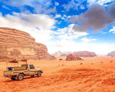 Wadi Rum 2 Hours 4X4 Ride Desert Tour