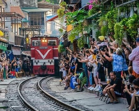 Hanoi – Full-Day City – Street Food Tour PVT