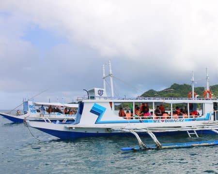 Boracay Island Hopping Tour (Small Group)