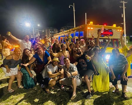 Rumba en Chiva Tipica