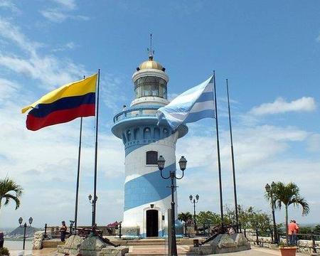 Guayaquil City Tour + Cerro Santa Ana Lighthouse