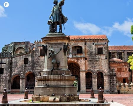 Tour Santo Domingo