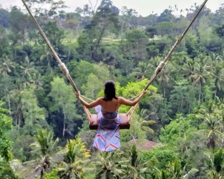 Full-Day Bali Tour : Kintamani Volcano View + Ubud Art Market Visit + Jungle Swing Experience on Private Basis From Kuta