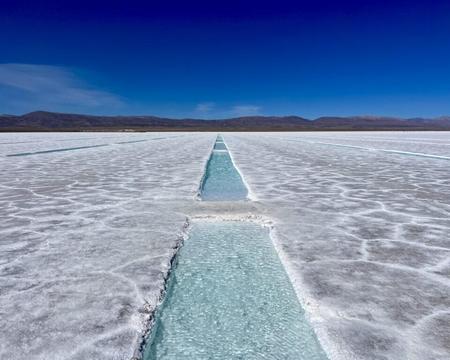 Excursión a salinas grandes por Purmamarca