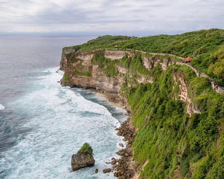 Uluwatu Temple Tour with Private Transfers