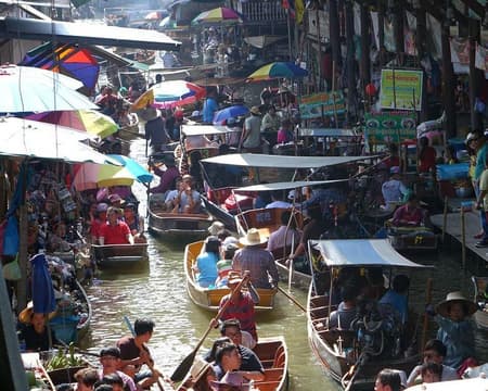 Halbtagesausflug "Schwimmender Markt & Eisenbahn Markt"