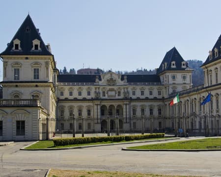 Torino in Bicicletta: Un Tour Incantevole tra i Parchi