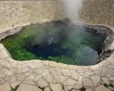 Al Khasfah Natural Hot Spring Experience