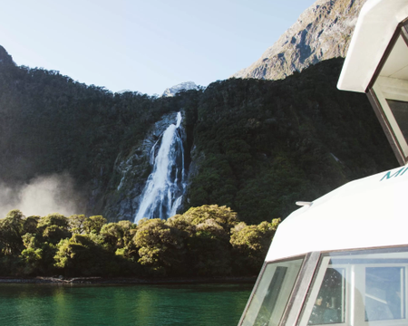 Milford Sound Scenic Tour & Cruise with Fixed-wing Flyback from Queenstown (7:30am - Standard Van)