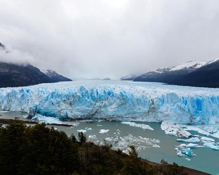El Calafate traslados in/out + Excursión Glaciar Perito Moreno