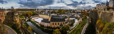 Excursión de Día Completo a Luxemburgo y Dinant desde Bruselas en Español