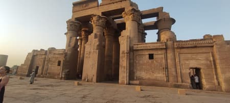 Tour to Edfu and Kom Ombo from Aswan with Pick Up