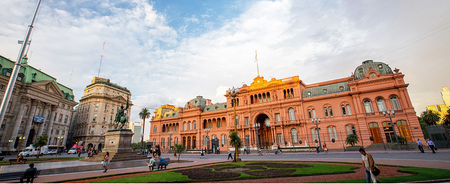 Classic City Tour with Pickup and Lunch - 20% Discount on Select Dates