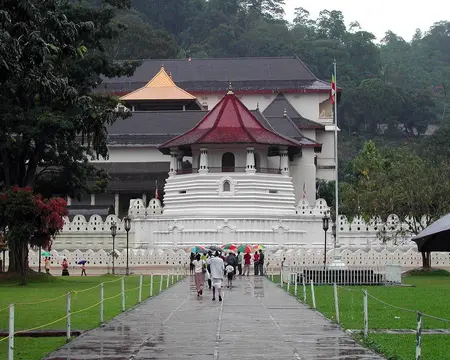 The temple of the tooth 