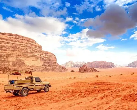 Wadi Rum 2 Hours 4X4 Ride Desert Tour