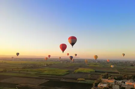 Luxury Sunrise Balloon Ride in Luxor with Hotel Pickup