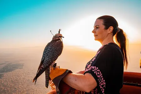 Deluxe Hot Air Balloon Ride with Breakfast & Flight Falcon Show