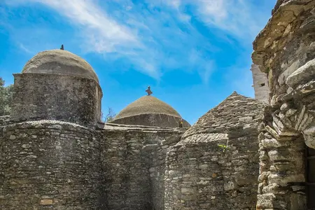  Essence of Naxos Tour