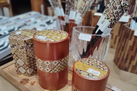 Yosegi Zaiku Craft Experience in Hakone