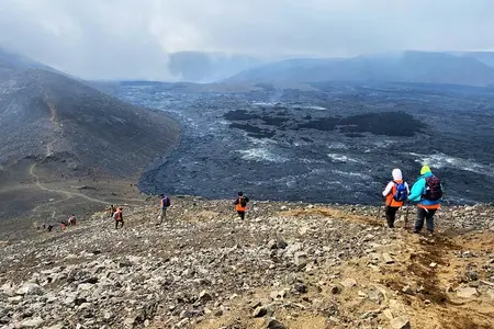 Active Volcano Hike and Blue Lagoon Day Tour from Reykjavík - Admission Included