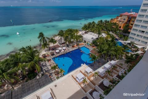Dreams Sands Cancun Resort & Spa, 