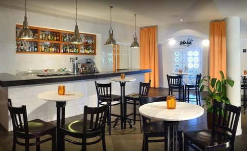 CATALONIA RIVIERA MAYA, 