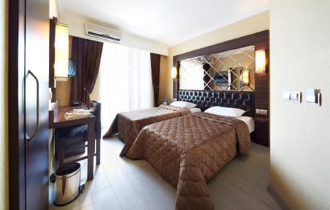 Piccolo Dream Hotel, 