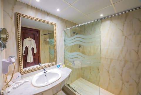 Titanic Palace Resort & Aqua Park, 