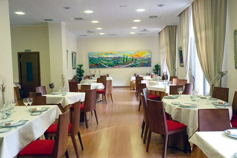 DWO Valencia by Checkin, 