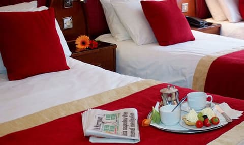 Killarney Court Hotel, 