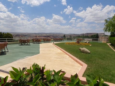 Perissia Hotel & Convention Center, 