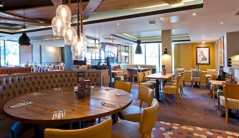 Premier Inn Premier Inn London Hayes, Heathrow (Hyde Park), 