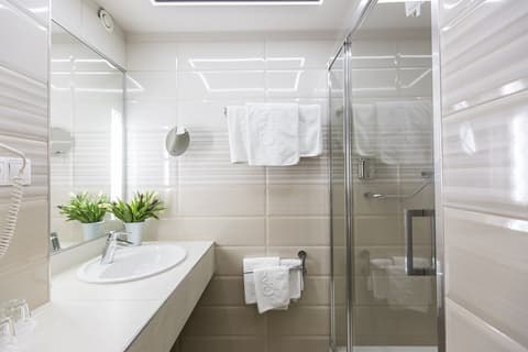 EXE CARLTON BUDAPEST, 