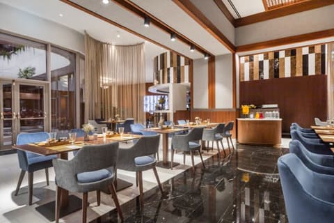 EUROSTARS UNIVERSAL LISBOA, 