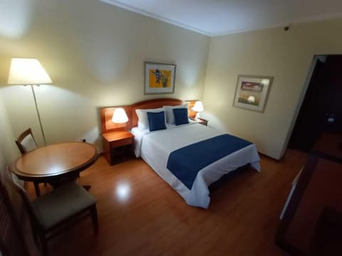 SUMMIT SUITES HOTEL JUNDIAI, 