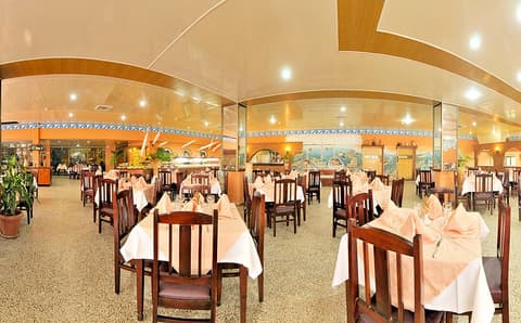 HOTEL CLUB AMIGO ANCON, 