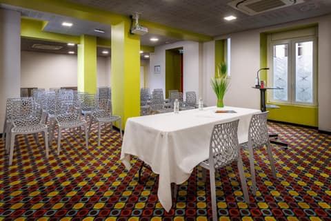 HOTEL SAINT LOUIS DE FRANCE, 