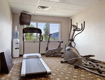 SUPER 8 BY WYNDHAM RED DEER CITY CENTRE, 