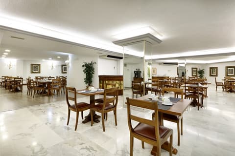 EXE TRIUNFO GRANADA, 