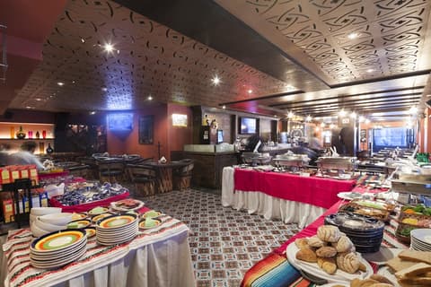 EXE SUITES SAN MARINO, 