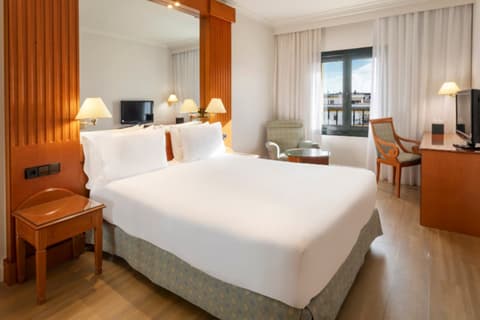 EXE SEVILLA MACARENA, 