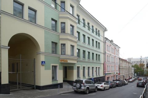 Godunov Hotel, 