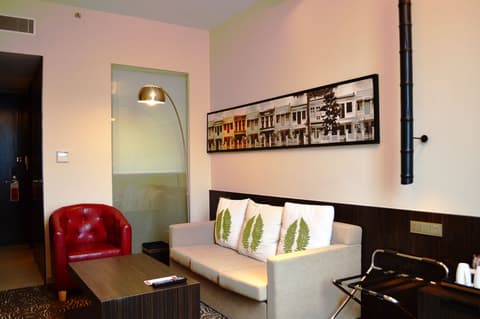 RAMADA BY WYNDHAM SINGAPORE AT ZHONGSHAN PARK, 