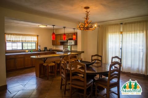 Bosques De Monterreal, 