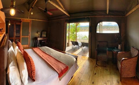 Buffelsdrift Game Lodge - Luxury Waterhole Tent Two Day Package