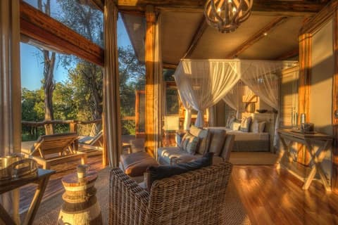 Desert & Delta Safaris: BODDS 7MM/7 Night Package - MUB/MUB - Any 3 Lodges
