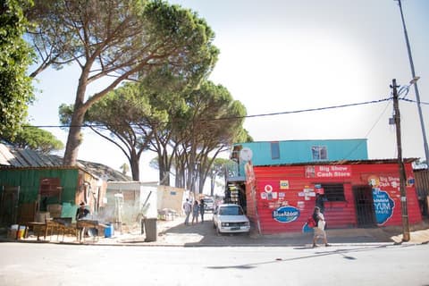 Bites And Sites Tours - Standard Kayamandi Township Tour And Xhosa Lunch - Min 2 Max 12