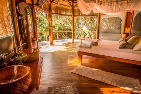 Honeymoon Offer - 4 Night Package