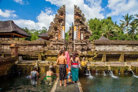 Chanting of Paradise, Private Tour