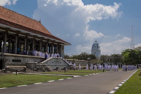 City Break, Colombo Stopover